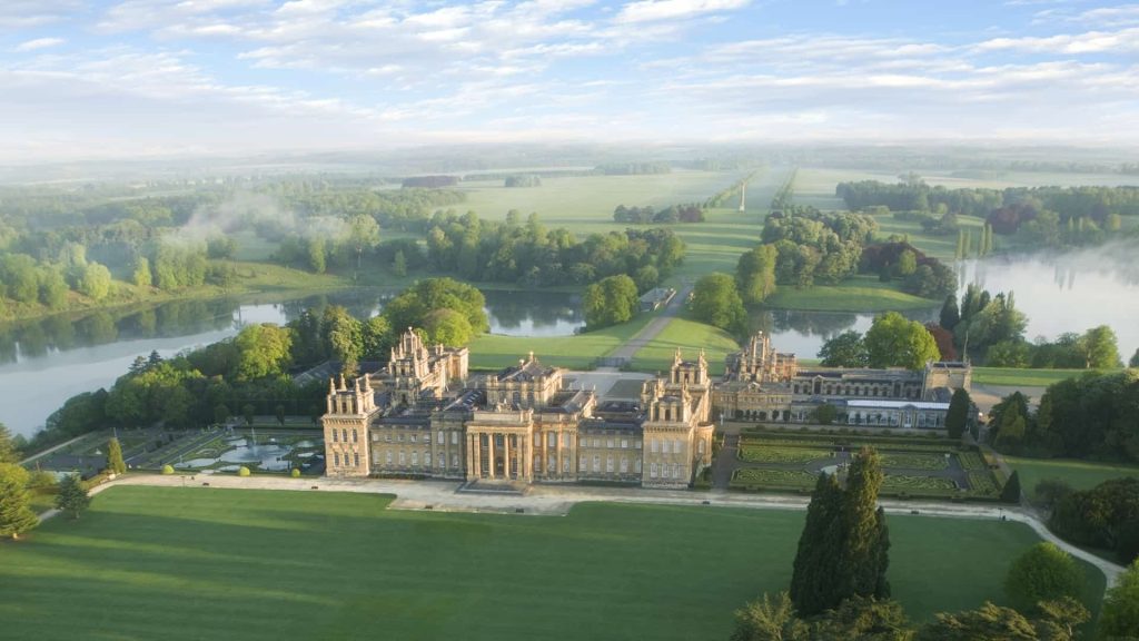 The Best Classic Day Trips from London 39