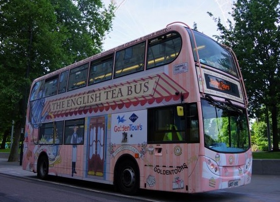 Afternoon Tea Bus with Panoramic Tour of London